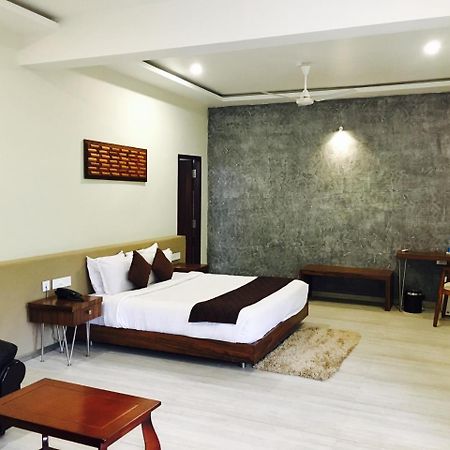 Holiday Vagamon Ngoại thất bức ảnh