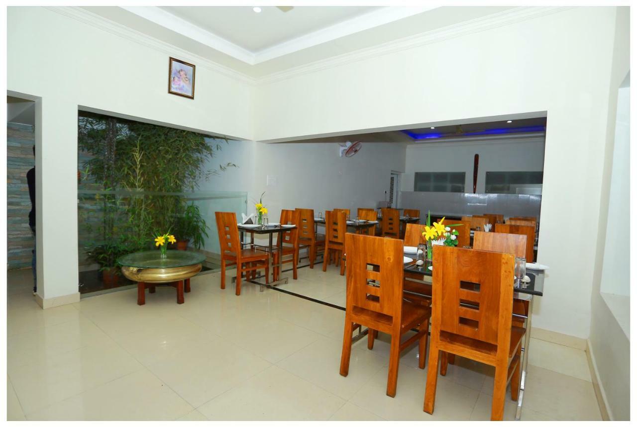 Holiday Vagamon Ngoại thất bức ảnh