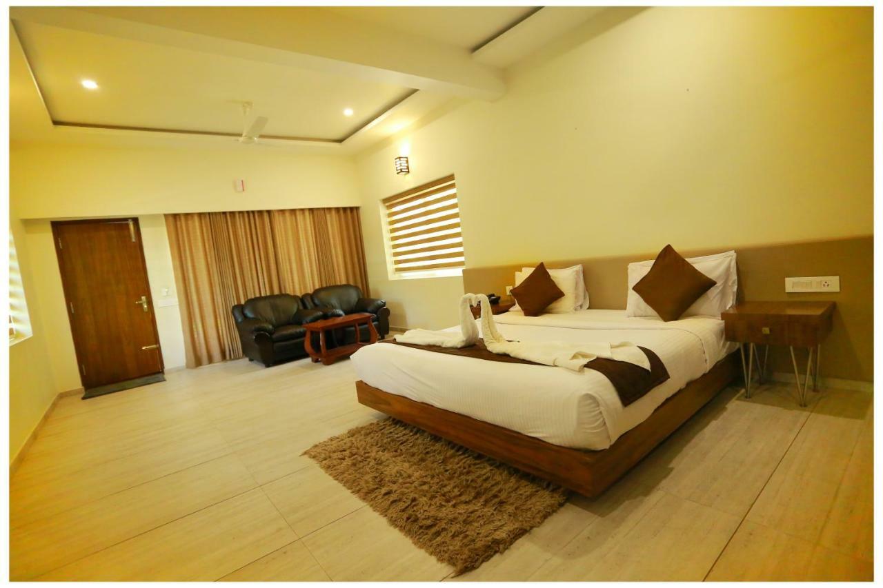 Holiday Vagamon Ngoại thất bức ảnh
